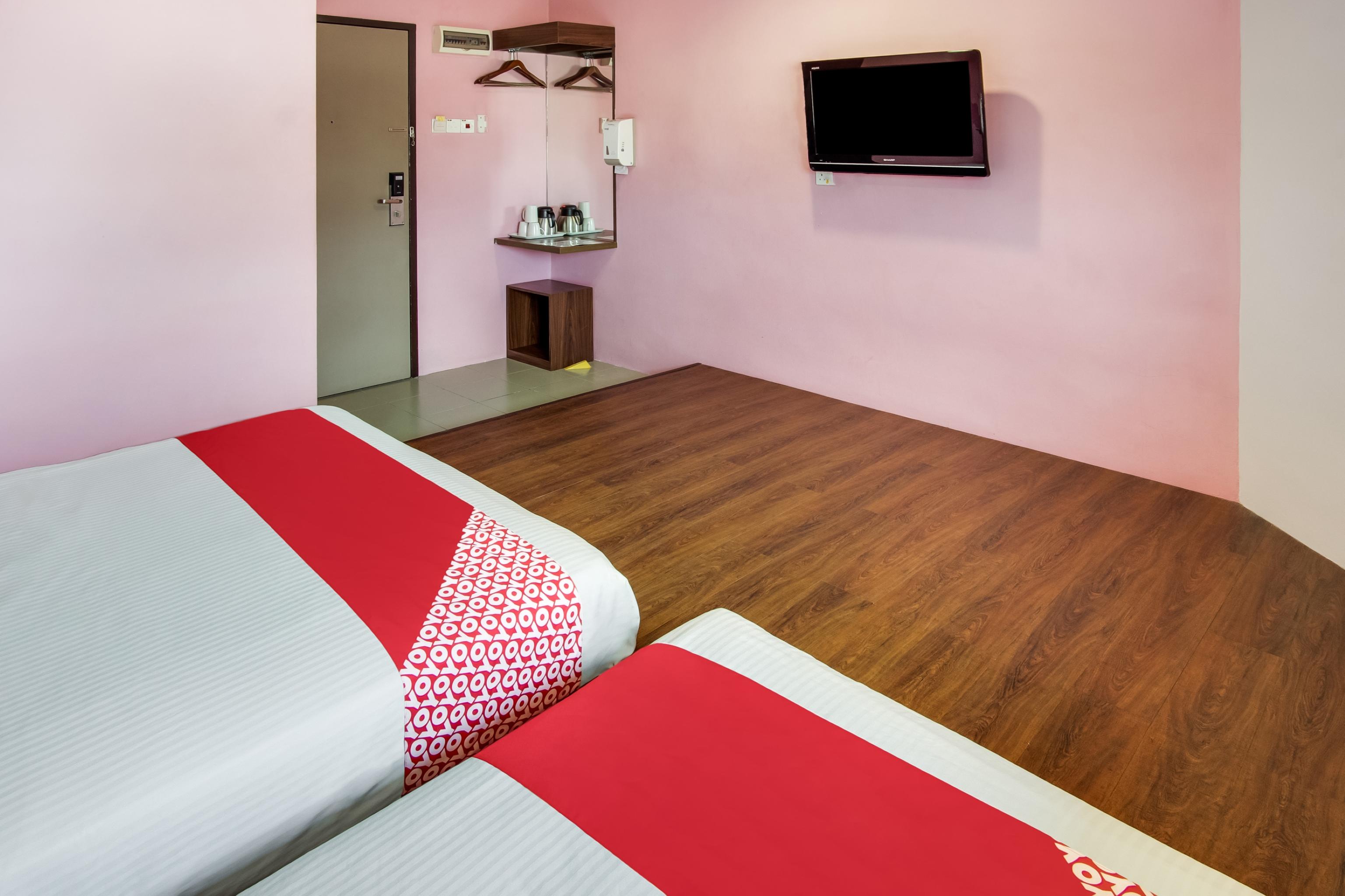 โอโย 89480 ดรีมเฮาส์ โฮเต็ล Hotel สกูได ภายนอก รูปภาพ