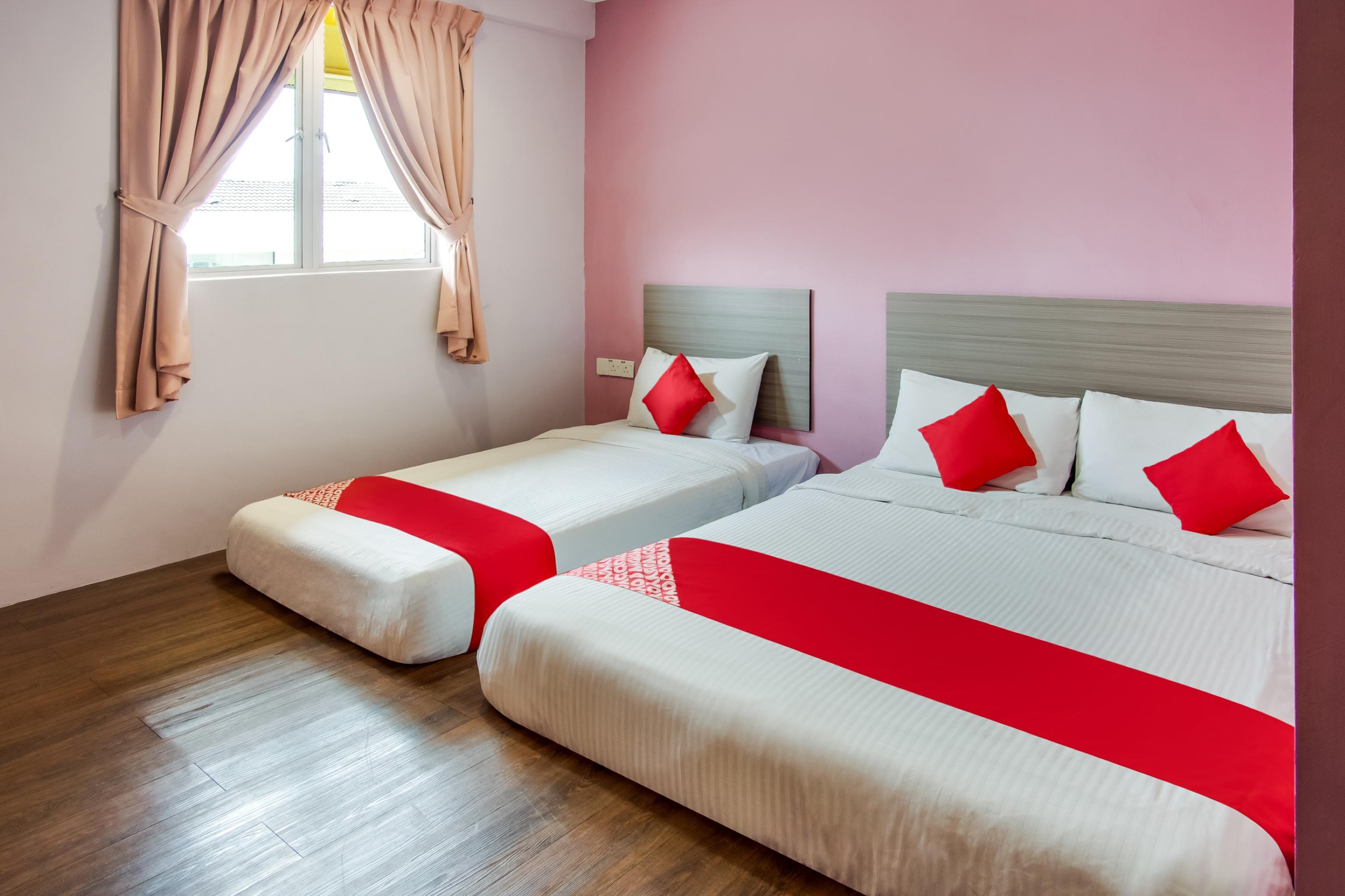 โอโย 89480 ดรีมเฮาส์ โฮเต็ล Hotel สกูได ภายนอก รูปภาพ