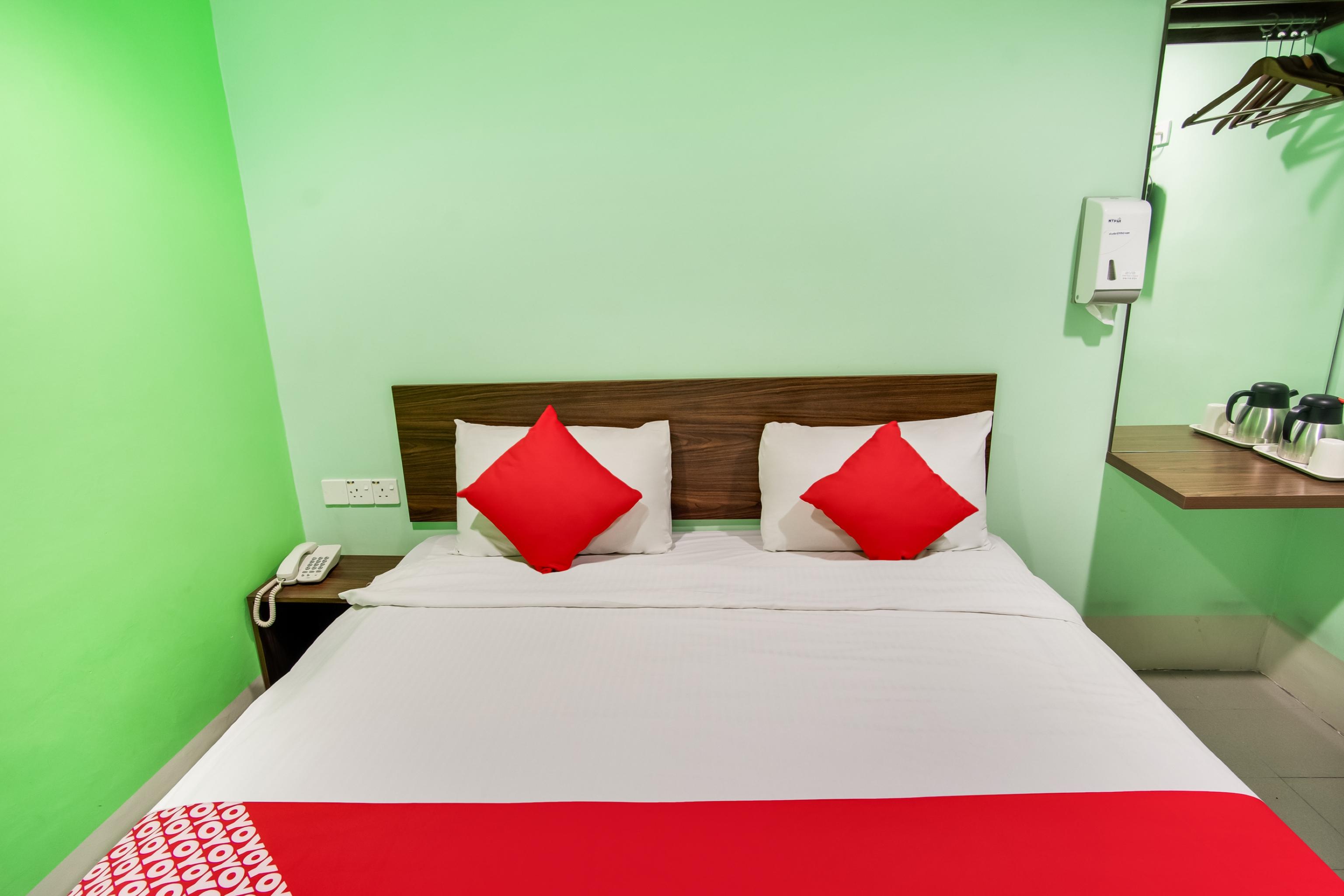 โอโย 89480 ดรีมเฮาส์ โฮเต็ล Hotel สกูได ภายนอก รูปภาพ