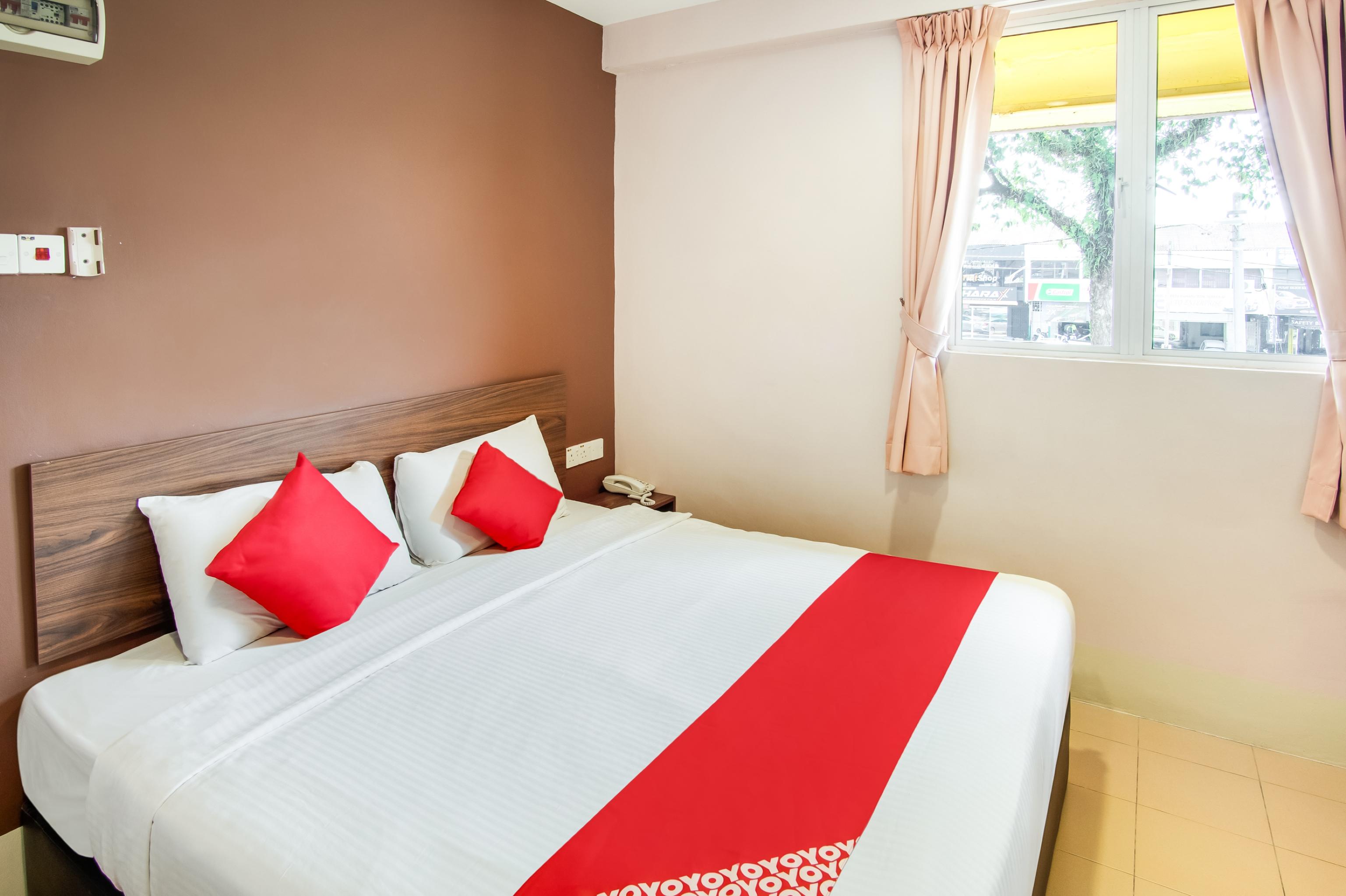 โอโย 89480 ดรีมเฮาส์ โฮเต็ล Hotel สกูได ภายนอก รูปภาพ