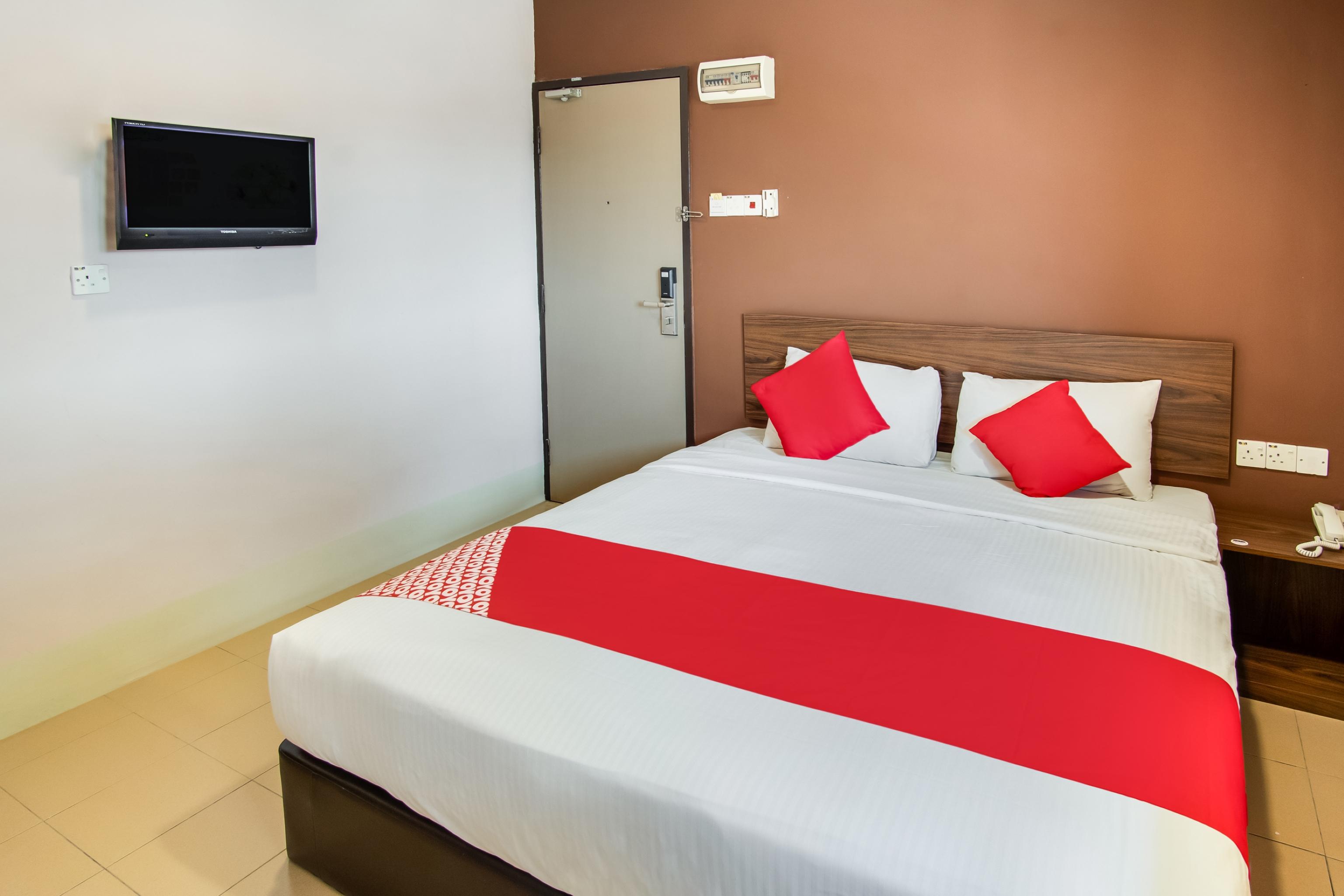 โอโย 89480 ดรีมเฮาส์ โฮเต็ล Hotel สกูได ภายนอก รูปภาพ