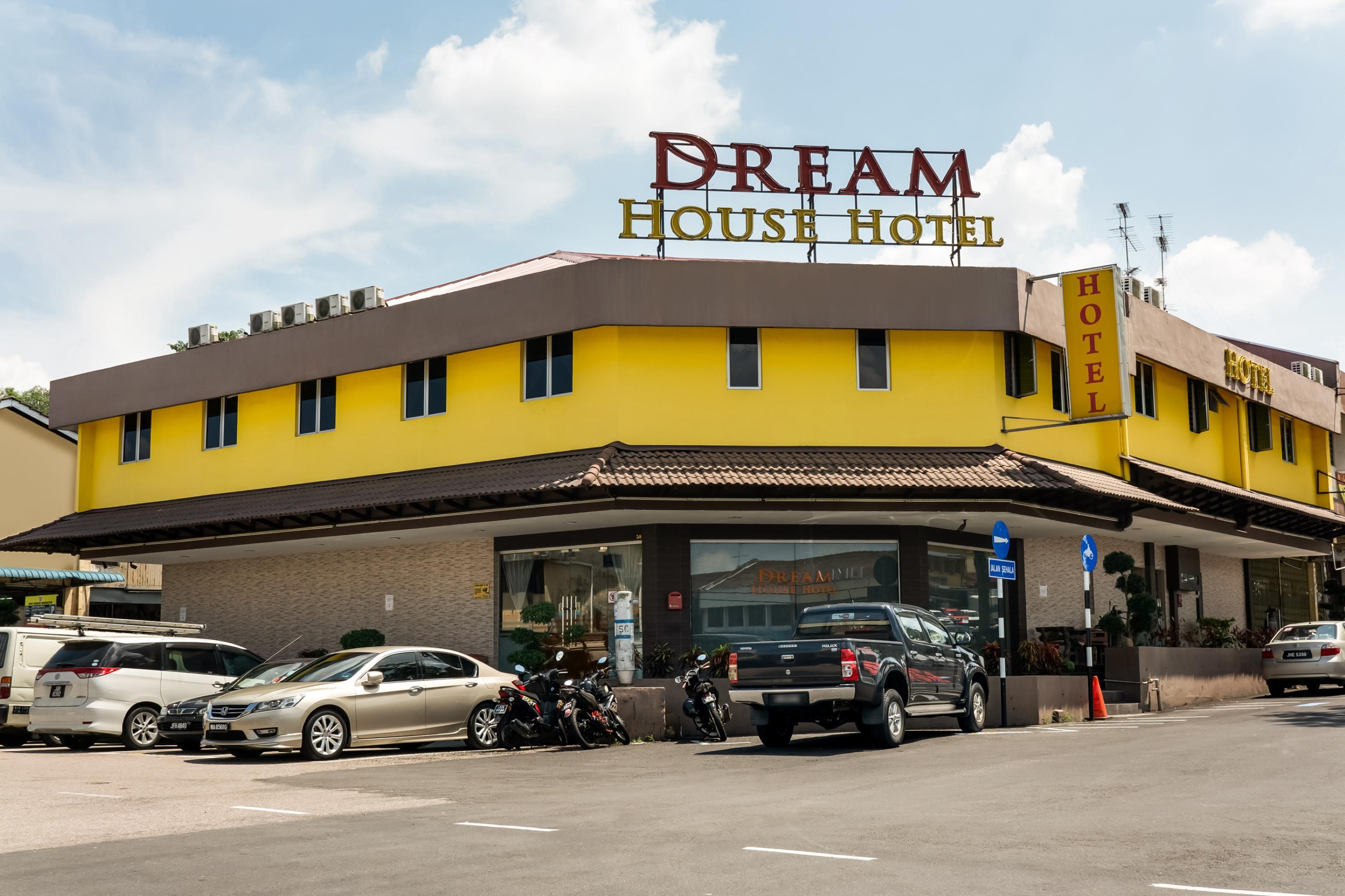 โอโย 89480 ดรีมเฮาส์ โฮเต็ล Hotel สกูได ภายนอก รูปภาพ