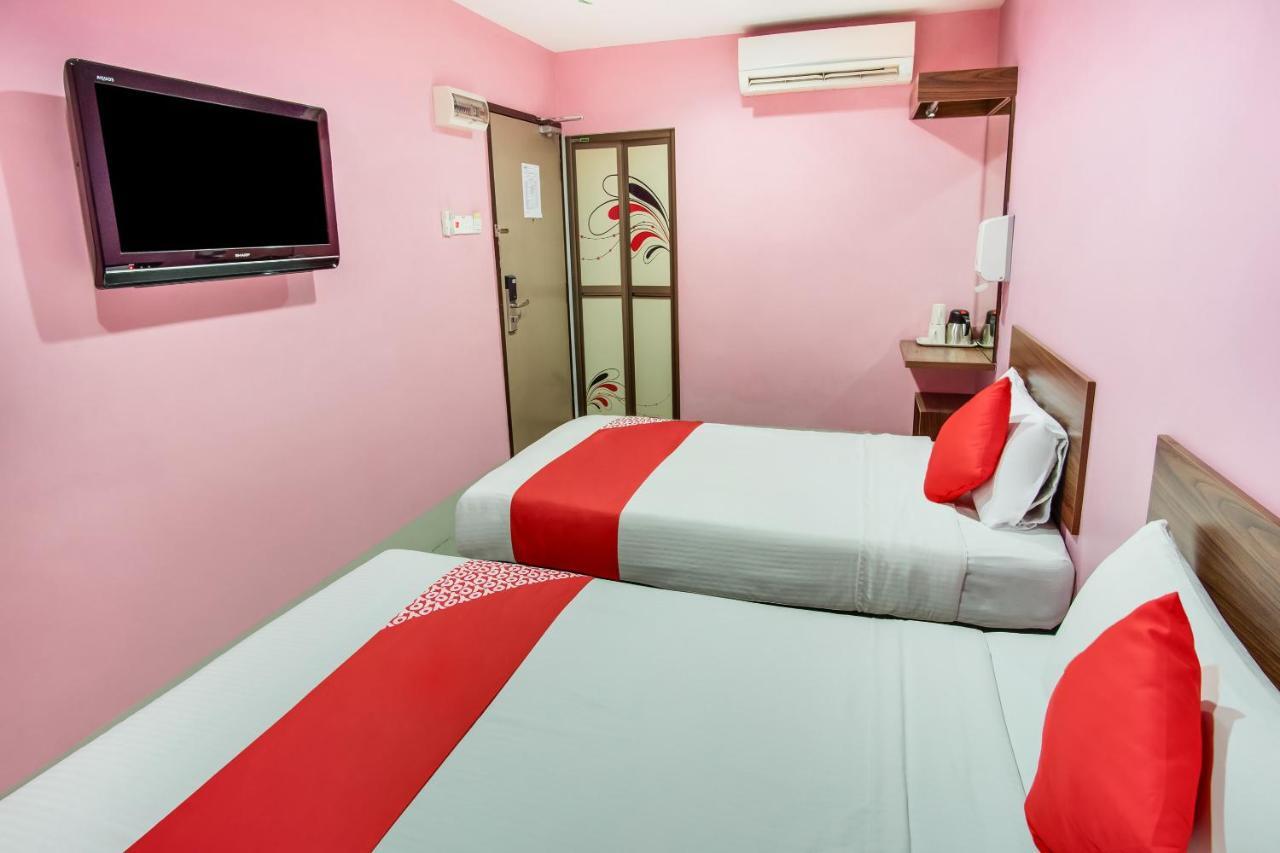 โอโย 89480 ดรีมเฮาส์ โฮเต็ล Hotel สกูได ภายนอก รูปภาพ