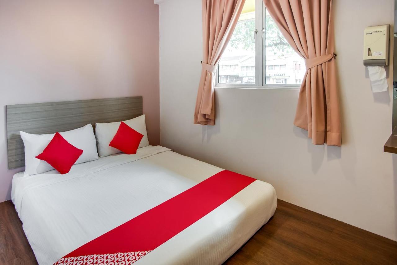 โอโย 89480 ดรีมเฮาส์ โฮเต็ล Hotel สกูได ภายนอก รูปภาพ